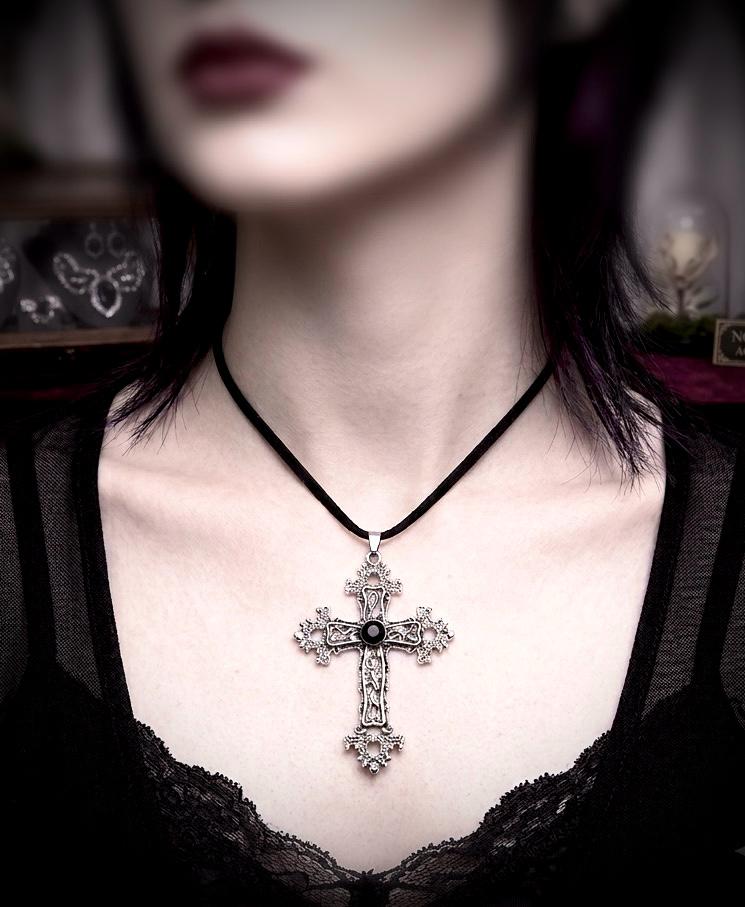 Necklace - Cross of the Abyss